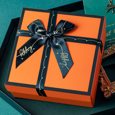 Contenitore di regalo di carta d'imballaggio dei gioielli dell'orologio del contenitore di Natale di cartone di lusso del regalo con l'arco del nastro