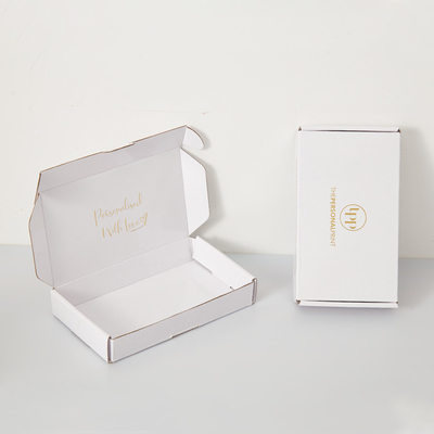 Logo personalizzato Carta ondulata Pacchetto regalo Scatola di posta Scatole di carta bianche