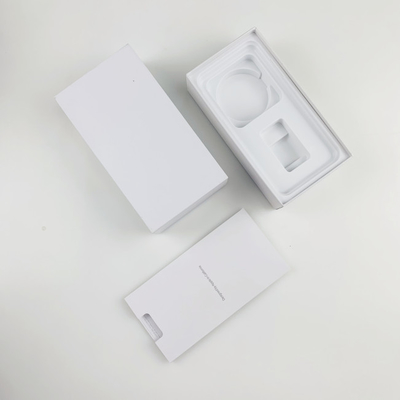 Confezione del coperchio del logo personalizzato e della scatola bianca di base per smartphone della serie iPhone